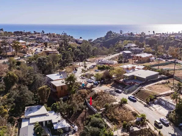 668 Palmera Ave, Pacific Palisades, CA 90272