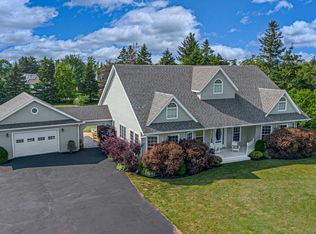 2 Mullaghmore Dr, Stratford, PE C1B 1P2