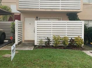 14352 SW 96th Ter, Miami, FL 33186