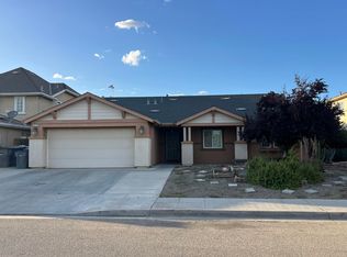 5273 E Geary Street, Fresno, CA 93727