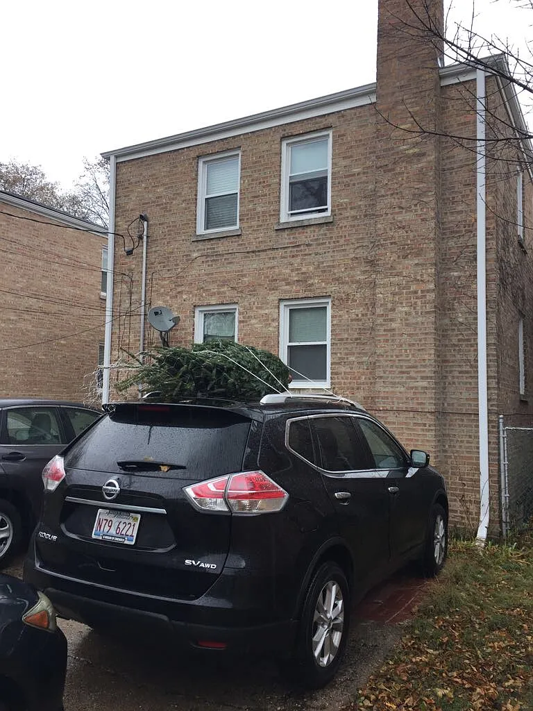Building Photo - 412 Custer Ave #2