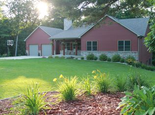 27385 141st Ave, Spring Valley, MN 55975