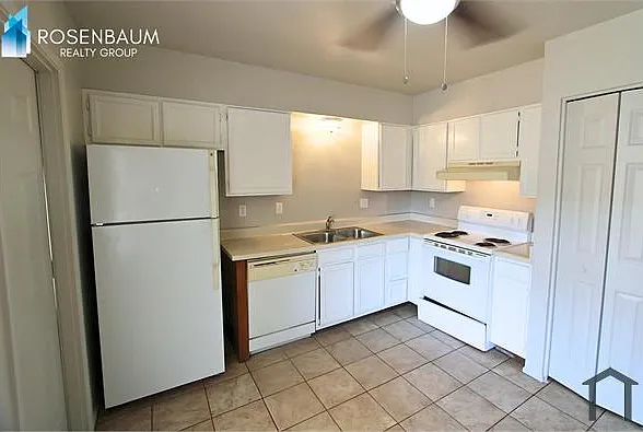 2 bed, 810 sqft, $1,249 — Photo 4