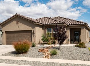 1976 Tesoro Loop NW, Los Lunas, NM 87031