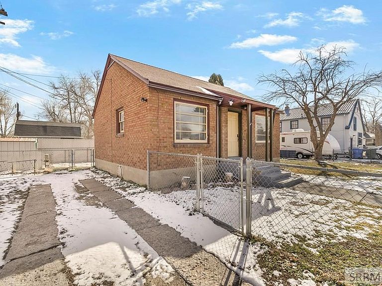 Listing photo 5