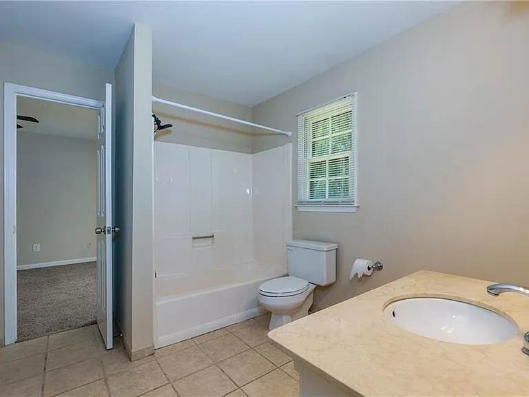 2890 Carrollton Ct — Photo 28