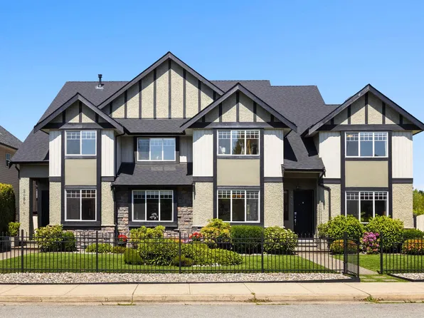 2484 Nile Gate #A/b, Pt Coquitlam, BC V3B 8B3