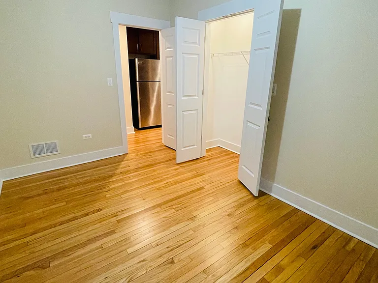 7408 N Hoyne Ave #3 — Photo 16