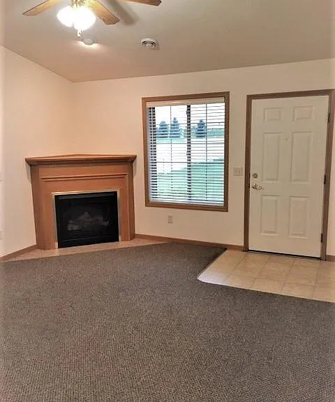 4113 Kane Ct — Photo 3