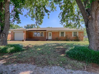 2104 Gloria Pl, Guthrie, OK, 73044