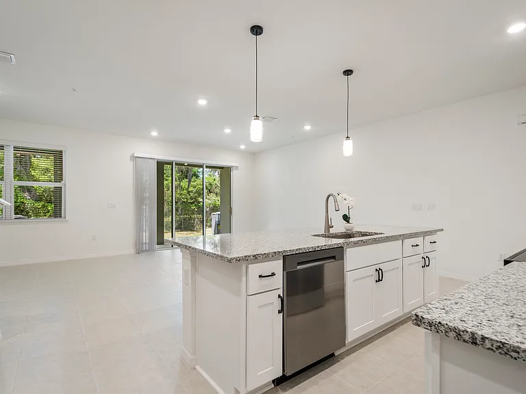5273 Luisa Ct — Photo 16