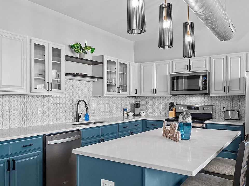 1st image of 1014 5th Ave #77b5ba991