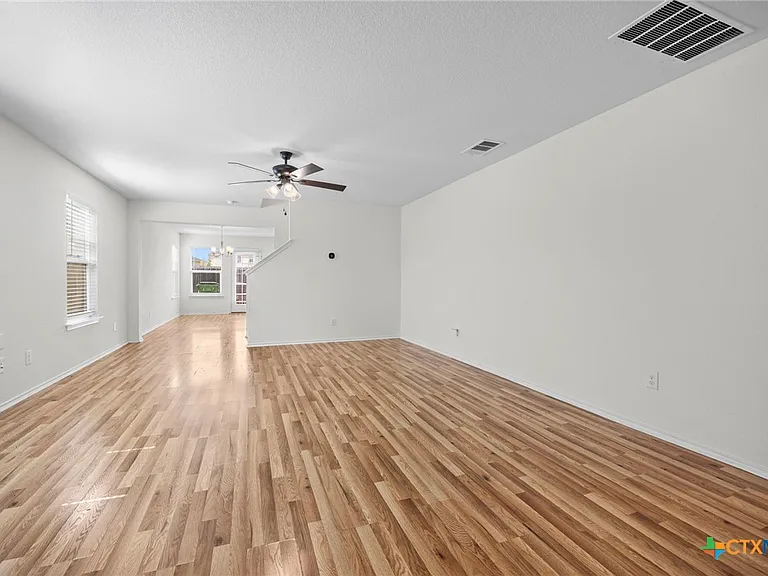 14212 James Buchanan St — Photo 3