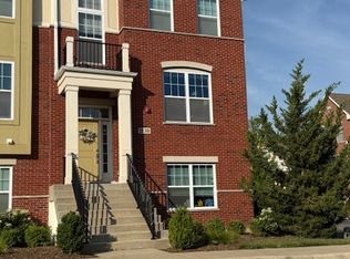 1130 Windward Ln, Vernon Hills, IL 60061