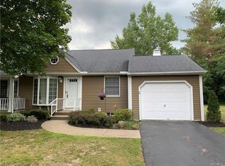 1 Old Mill Cir, Elma, NY 14059