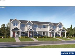856 Sifuentez Ct, Woodburn, OR 97071