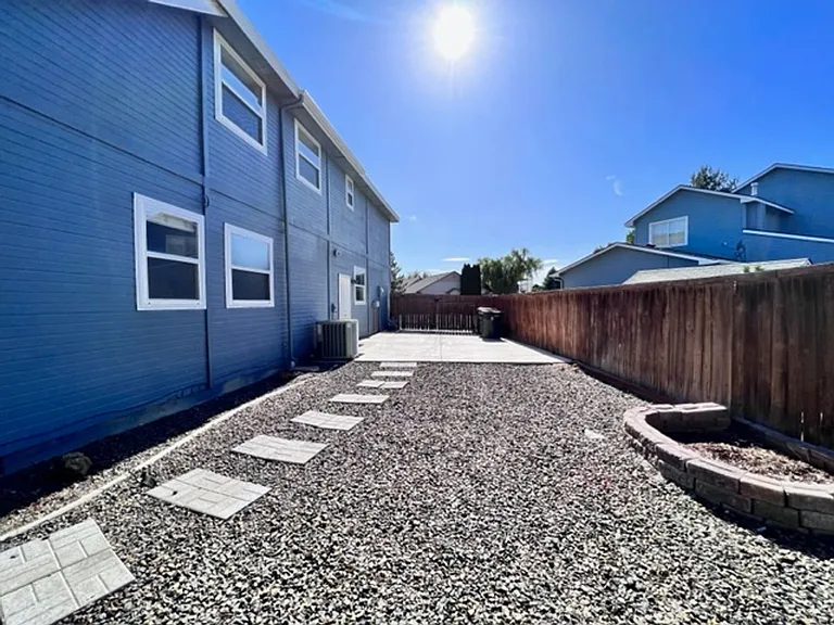 3134 N Blue Springs Ave — Photo 42