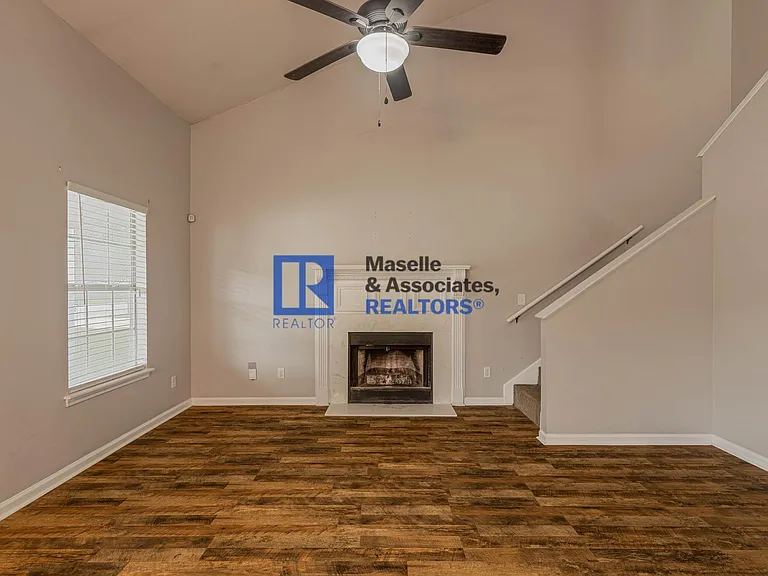 225 McLaurin Dr — Photo 12