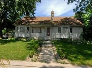 33640 Grand River Ave, Farmington, MI