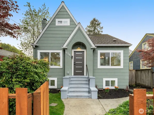 8045 17th Avenue NE, Seattle, WA 98115