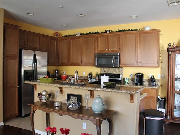 3rd image of 275 Riverdale Ct APT 368