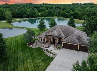 16025 Knorpp Rd, Pleasant Hill, MO 64080