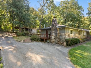 120 Green Gorge Rd, Signal Mountain, TN 37377