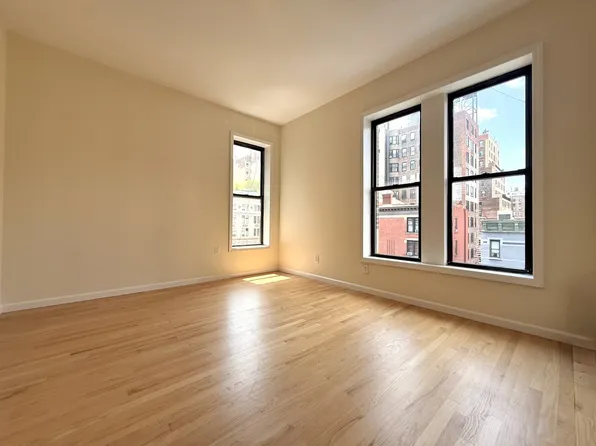 48 West 73rd Street image 1 of 6