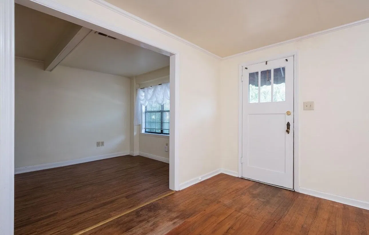 2 bed, 912 sqft, $1,500 — Photo 4