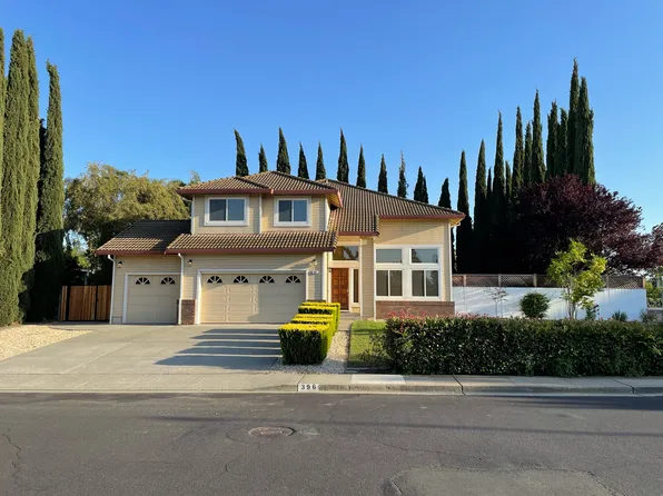 396 Cobblestone Dr, Vacaville, CA 95687