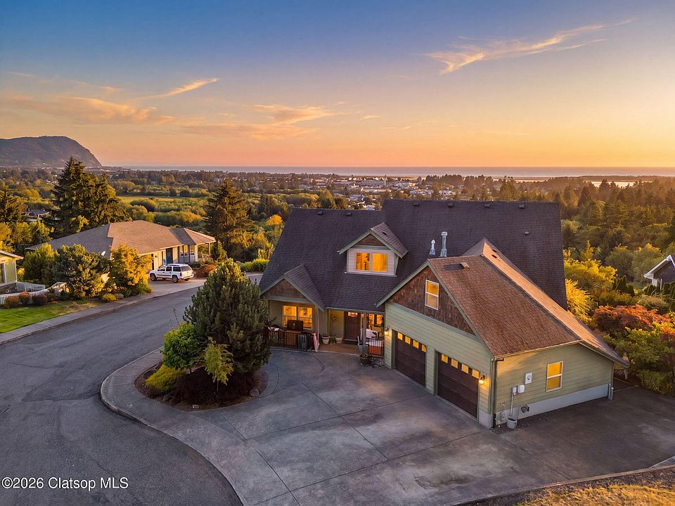 1st image of 2335 Royal View Dr