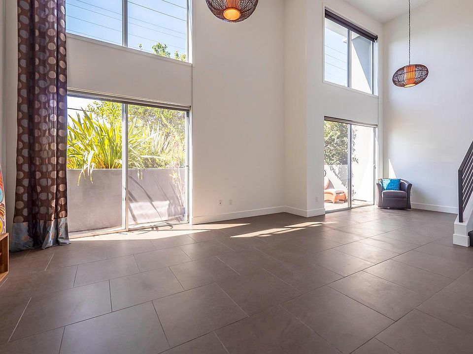1st image of 1700 Sawtelle Blvd APT 111