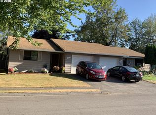 305 SE Sweetbriar Ln, Troutdale, OR 97060