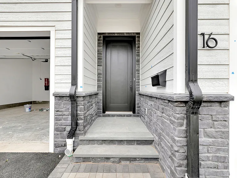 16 Feldman Ct — Photo 22