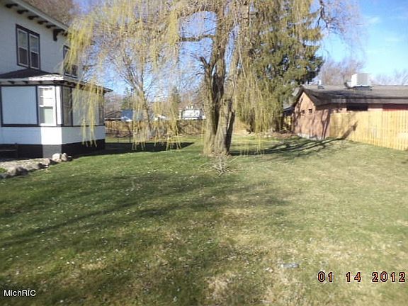 2nd image of 1111 Lum Ave