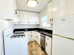 1120 Chula Vista Ave, Burlingame, CA 94010