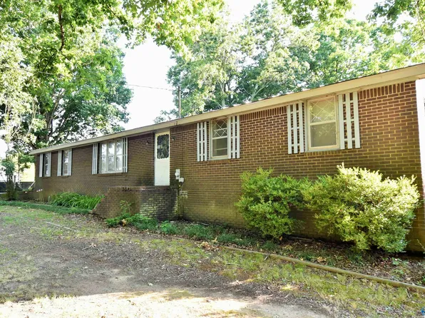 19401 Highway 20, Waterloo, AL 35677