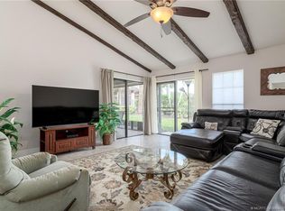 3504 SE Sandpiper Cir, Port Saint Lucie, FL 34952