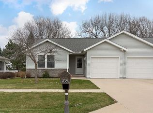 506 Larkspur Ln, Geneseo, IL 61254