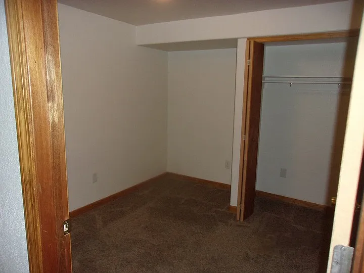 815 9th St #1/2-B — Photo 6