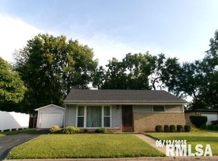 628 E Embert Pl, Peoria, IL