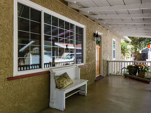 3rd image of 11249 N Ventura Ave