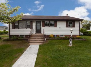 116 Miller Ave, Amityville, NY 11701