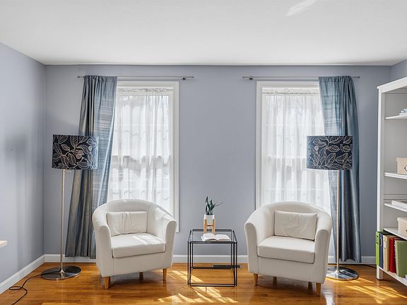4th image of 14 Buckhide Road