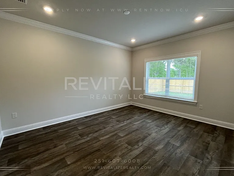 14843 Dayton Cir — Photo 11