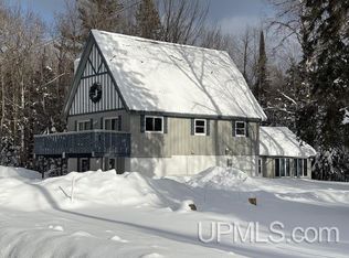 10830 N Blunder Rd, Bessemer, MI 49911