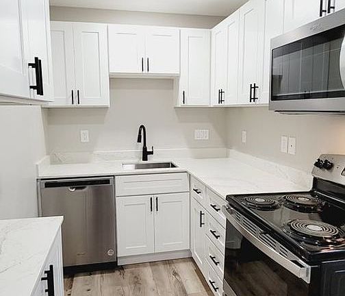 3rd image of 806 S 39th St Unit D