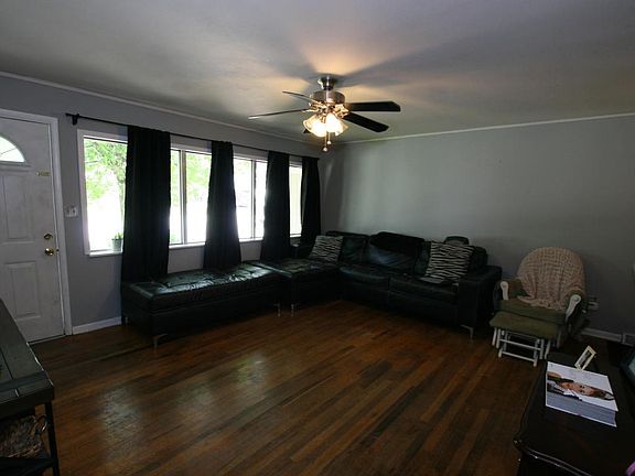 4 Livingroom