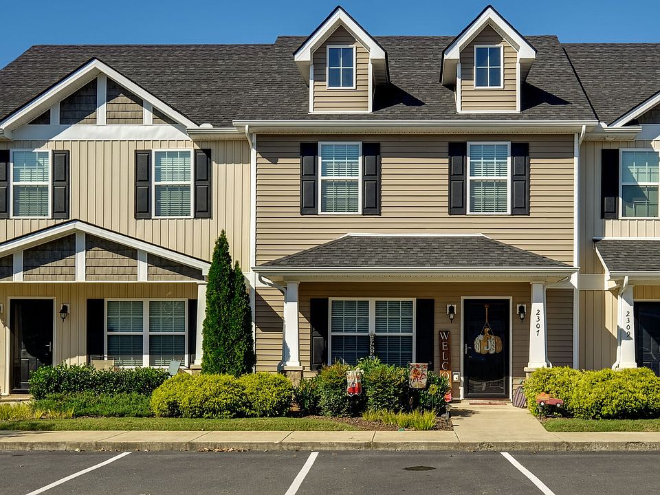1st image of 2307 New Holland Cir