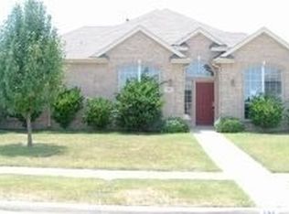 142 Glacier Ln, Cedar Hill, TX 75104